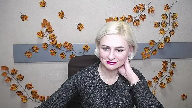 Snapshot of OliviaHorst chatting on 12-12-24, 12:33 OliviaHorst online show from 12-12-24, 12:33