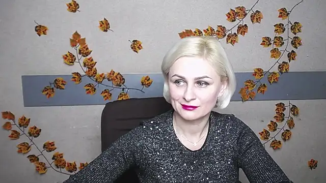 Snapshot of OliviaHorst chatting on 12-12-24, 03:37 OliviaHorst online show from 12-12-24, 03:37