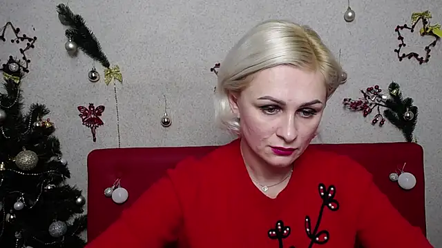 Snapshot of OliviaHorst chatting on 12-28-24, 12:35 OliviaHorst online show from 12-28-24, 12:35