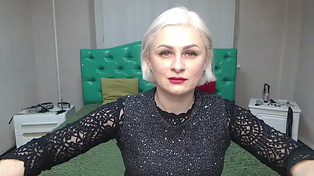 Snapshot of OliviaHorst chatting on 01-29-25, 06:12 OliviaHorst online show from 01-29-25, 06:12