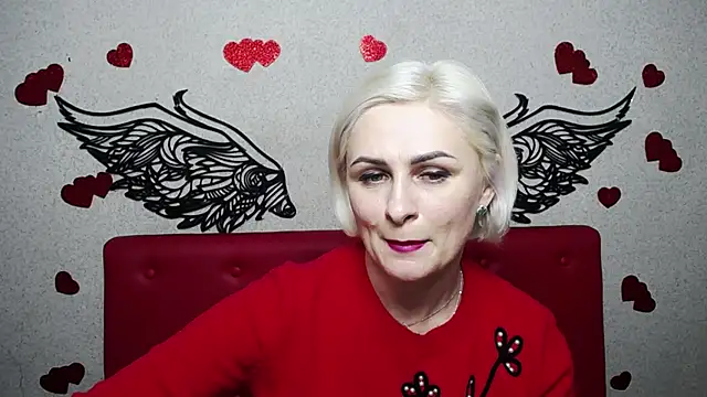 Snapshot of OliviaHorst chatting on 02-13-25, 03:24 OliviaHorst online show from 02-13-25, 03:24