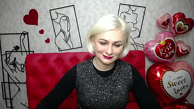 Snapshot of OliviaHorst chatting on 02-15-25, 07:06 OliviaHorst online show from 02-15-25, 07:06