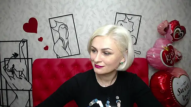 Snapshot of OliviaHorst chatting on 02-15-25, 01:27 OliviaHorst online show from 02-15-25, 01:27