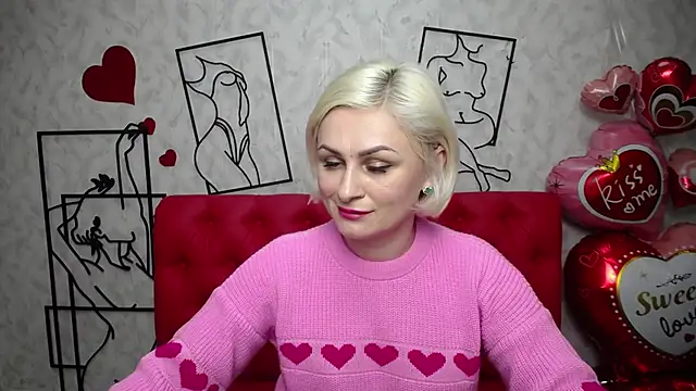 Snapshot of OliviaHorst chatting on 02-27-25, 10:04 OliviaHorst online show from 02-27-25, 10:04