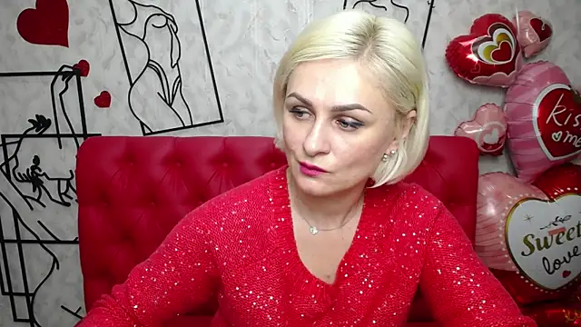 Snapshot of OliviaHorst chatting on 03-13-25, 12:35 OliviaHorst online show from 03-13-25, 12:35