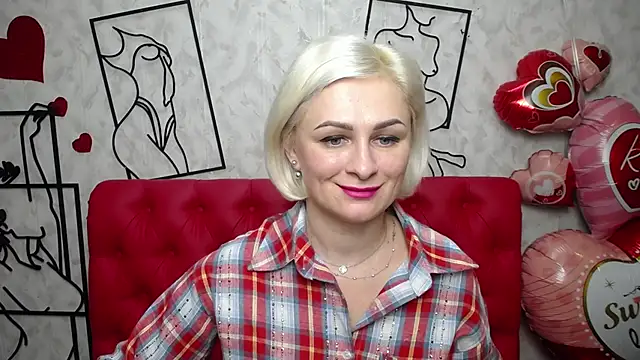 Snapshot of OliviaHorst chatting on 03-20-25, 09:15 OliviaHorst online show from 03-20-25, 09:15