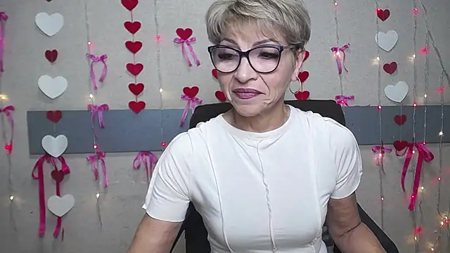 EllaBonito online show from 02-21-25, 06:29