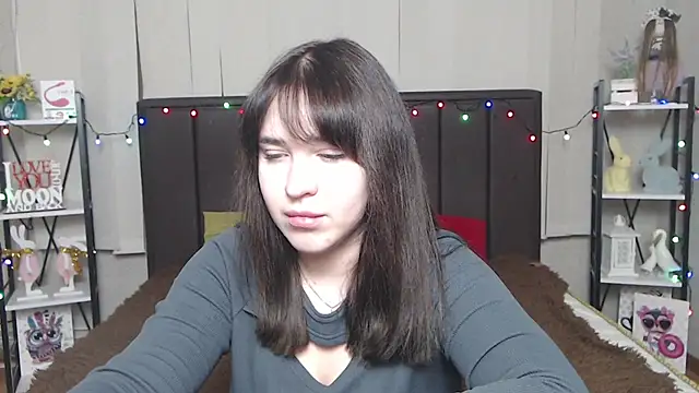 LauraHlot online show from 01-29-25, 01:16