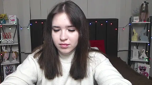 LauraHlot online show from 01-31-25, 06:36