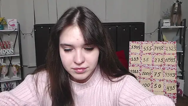 LauraHlot online show from 02-07-25, 12:53