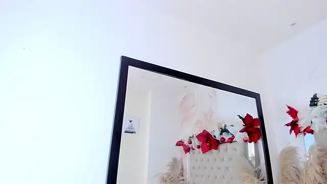 Snapshot of Sofia__rivera chatting on 12-21-24, 07:16 Sofia rivera online show from 12-21-24, 07:16