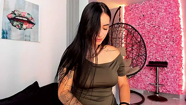 Snapshot of Sofia__rivera chatting on 02-08-25, 11:02 Sofia rivera online show from 02-08-25, 11:02