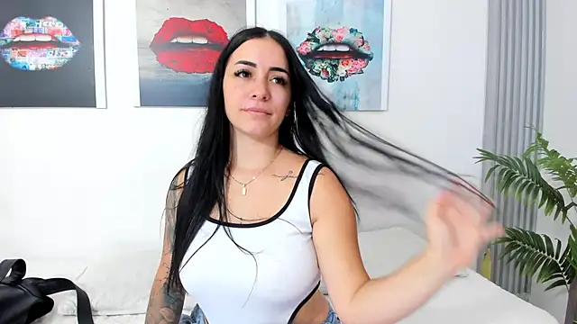 Snapshot of Sofia__rivera chatting on 02-11-25, 07:27 Sofia rivera online show from 02-11-25, 07:27