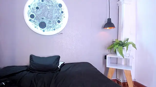 Snapshot of Sofia__rivera chatting on 02-20-25, 04:57 Sofia rivera online show from 02-20-25, 04:57