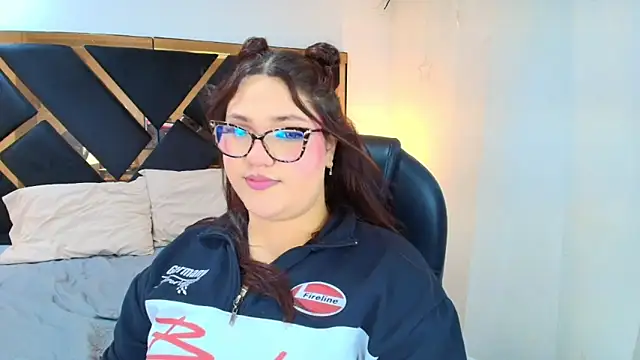 Camiila Osorio online show from 05-08-26, 07:30