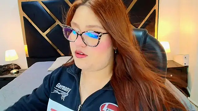 Camiila Osorio online show from 06-09-26, 07:36