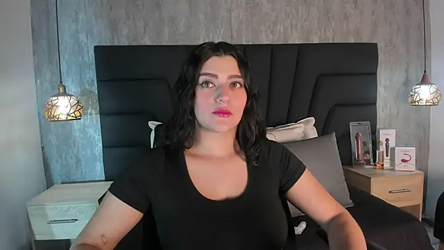 SARA STONE17 online show from 02-25-25, 11:30