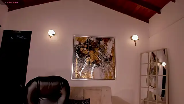 ValeriaVelvet online show from 09-15-25, 12:05