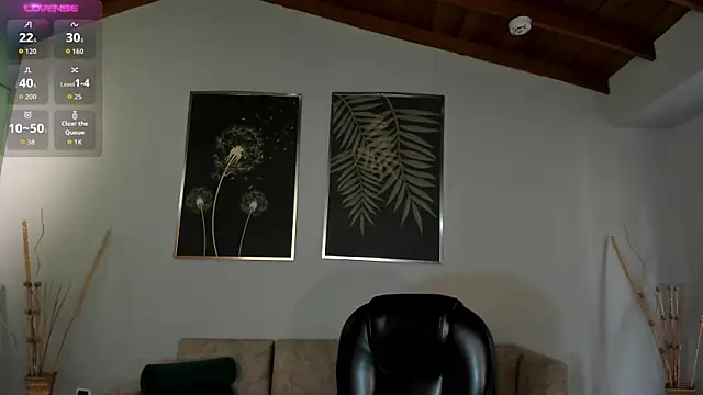 ValeriaVelvet online show from 11-26-25, 12:17