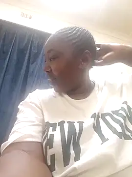 Snapshot of Thickchocolatex2 chatting on 03-20-26, 09:30 Thickchocolatex2 online show from 03-20-26, 09:30