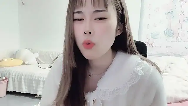 Snapshot of Jia-Xin- chatting on 12-11-24, 03:58 Jia-Xin- online show from 12-11-24, 03:58