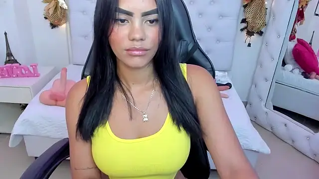 silvana  miller online show from 12-28-24, 07:11