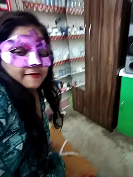 Ayesha-Baby online show from 01-19-25, 06:43