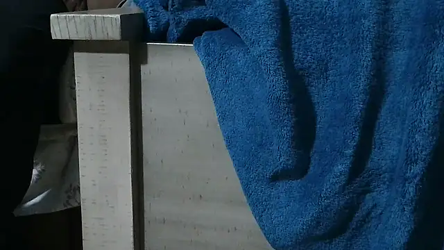 Snapshot of SirSubtrainer chatting on 03-21-25, 03:12 SirSubtrainer online show from 03-21-25, 03:12