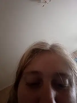 AnastasiaSky19 online show from 10-06-25, 01:19