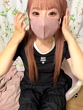 Snapshot of alice__1111 chatting on 09-30-25, 01:16 alice 1111 online show from 09-30-25, 01:16