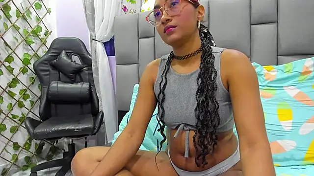 MurphyAngelina online show from 10-27-25, 02:59