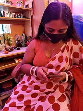 Snapshot of nisha_baby2 chatting on 10-10-25, 06:34 nisha baby2 online show from 10-10-25, 06:34