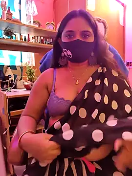 Snapshot of nisha_baby2 chatting on 10-11-25, 07:18 nisha baby2 online show from 10-11-25, 07:18