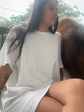 Snapshot of Arilw chatting on 02-12-25, 09:33 Arilw online show from 02-12-25, 09:33