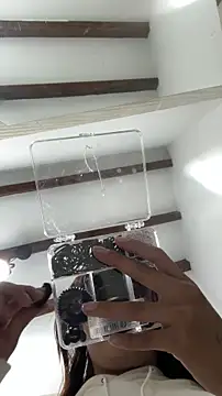 Snapshot of Arilw chatting on 03-03-26, 11:05 Arilw online show from 03-03-26, 11:05