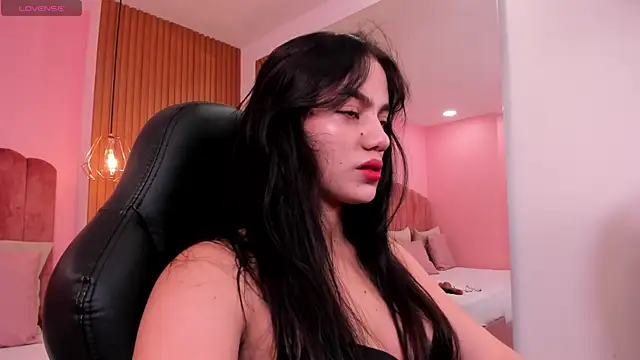 ariel jonees online show from 03-01-25, 12:23