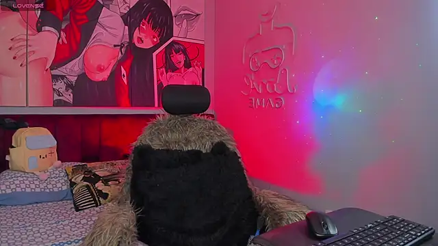  gia rose online show from 11-18-25, 06:56