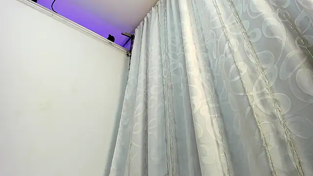 Milk max 18 online show from 03-22-25, 09:13