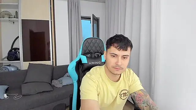 MatMalonne online show from 01-26-25, 03:36