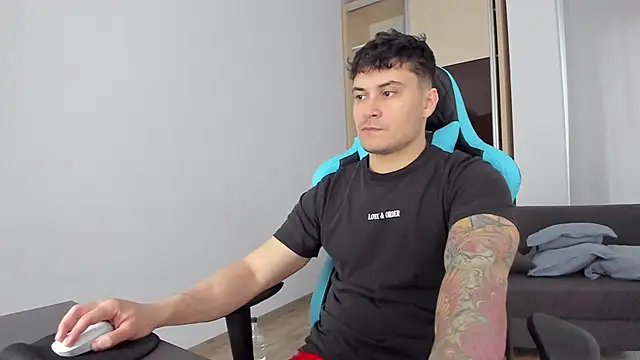 MatMalonne online show from 02-04-25, 10:21