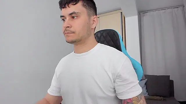 MatMalonne online show from 03-14-25, 05:35