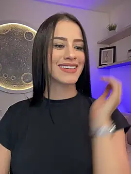 SarahhSmitth1 online show from 03-03-25, 11:03