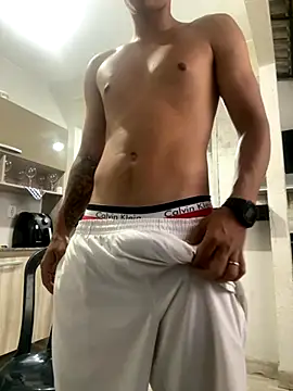 Snapshot of Akdablio chatting on 11-08-25, 07:34 Akdablio online show from 11-08-25, 07:34