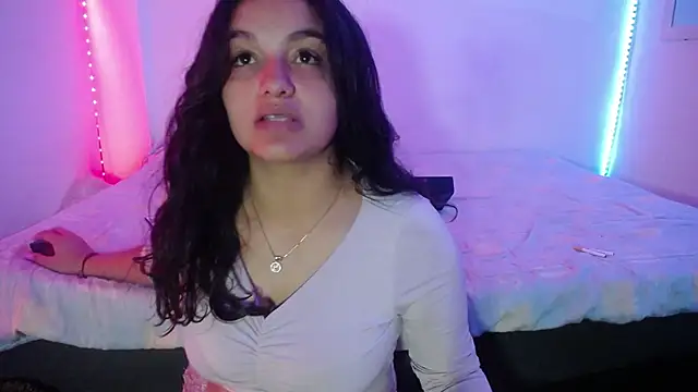 Laurenkenner  online show from 03-19-25, 06:01