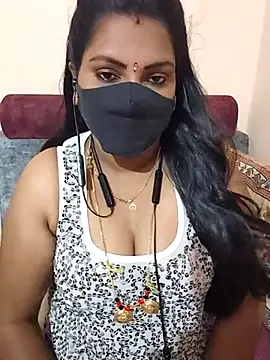 nisha 20 online show from 02-25-25, 08:03