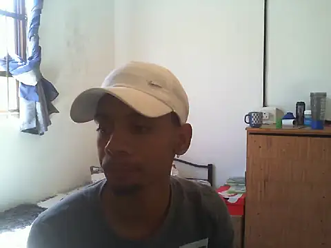 29YOURZ 28  online show from 02-14-25, 01:08