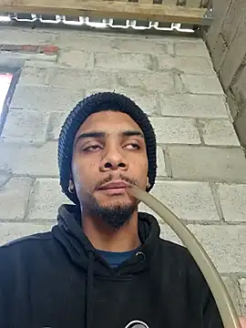 Snapshot of 29YOURZ_28_ chatting on 10-03-25, 07:38 29YOURZ 28 online show from 10-03-25, 07:38