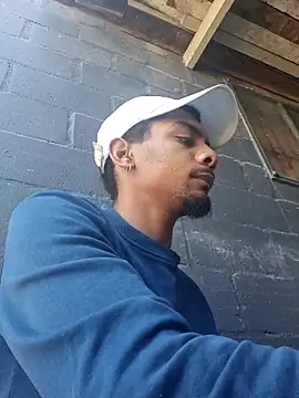 Snapshot of 29YOURZ_28_ chatting on 10-09-25, 11:08 29YOURZ 28 online show from 10-09-25, 11:08