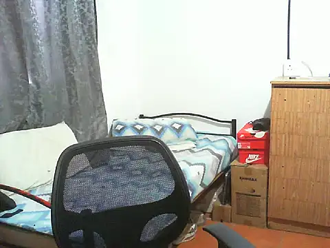 29YOURZ 28  online show from 01-15-26, 08:08