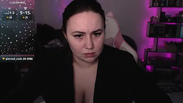 Snapshot of SexyWitch_666 chatting on 01-16-25, 08:43 SexyWitch 666 online show from 01-16-25, 08:43